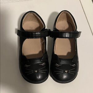 The Children's Place Black Cat Face Dress Shoes